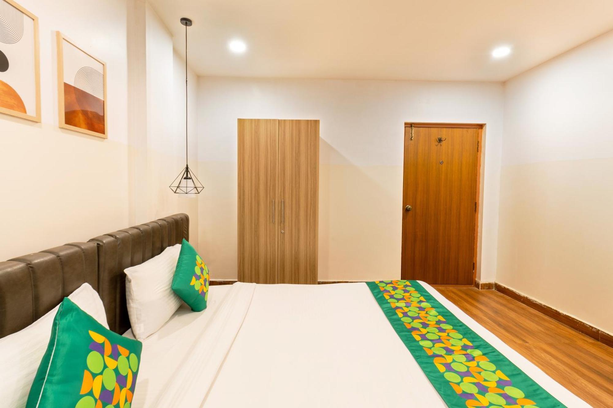 היידראבד Treebo Seventh Heaven Kukatpally מראה חיצוני תמונה